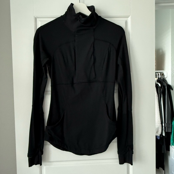 Lululemon Athletica Women’s Black Luon Pullover, Size 6 - Picture 1 of 3